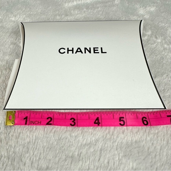 CHANEL Pillow Pack 5 NEW gift box sleeve for jewelry, beauty counter cosmetics - Picture 5 of 6